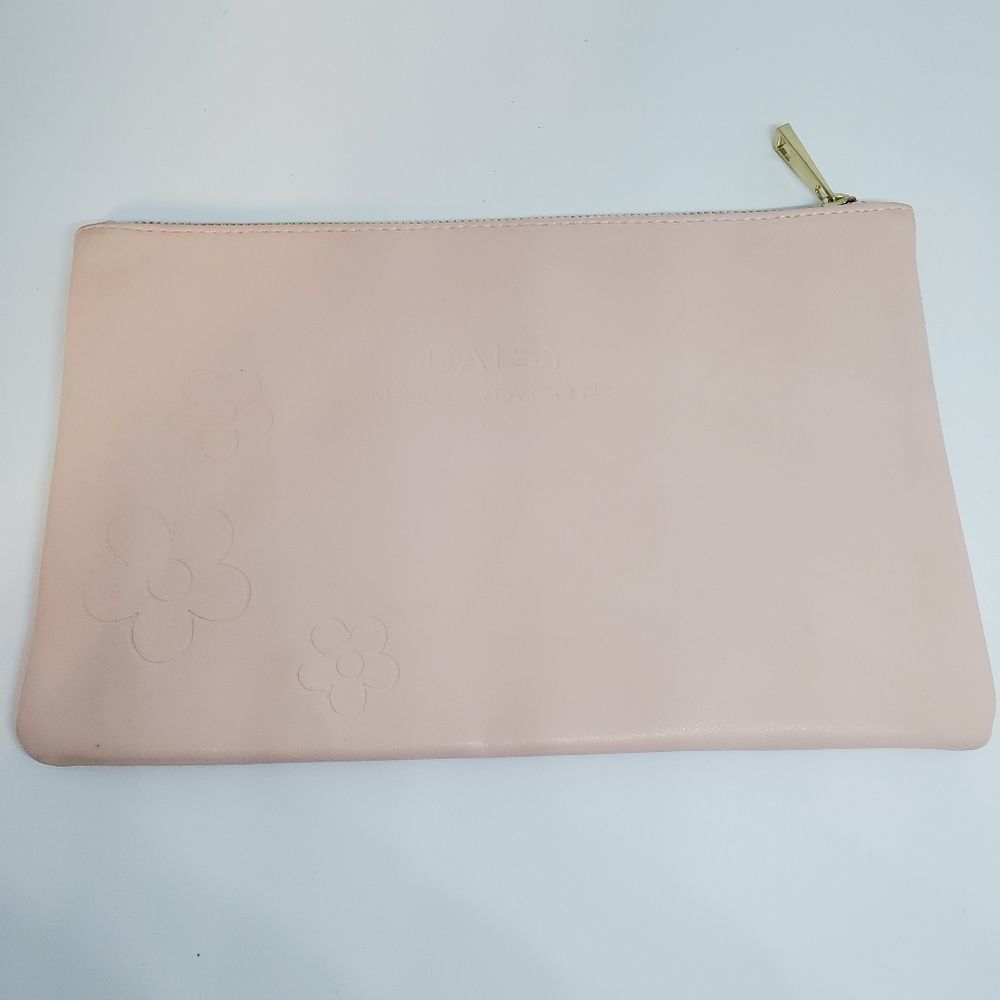 Marc Jacobs Daisy Pink Floral Cosmetic Bag
